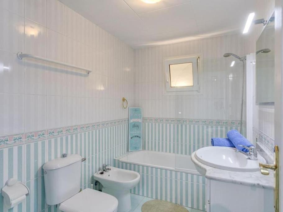 Villa Blanca Lloret de Mar Eksteriør bilde