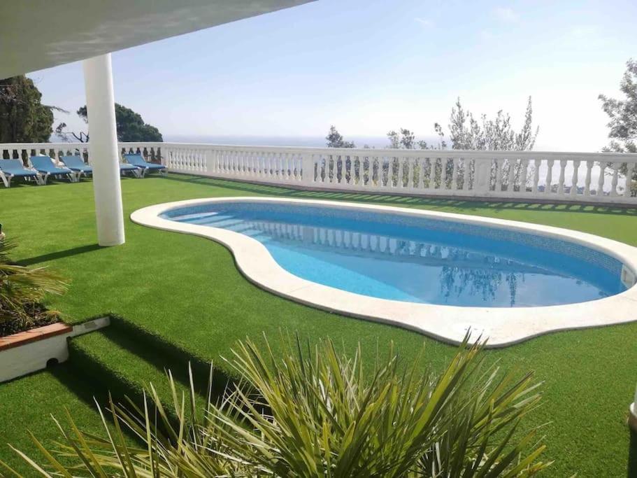 Villa Blanca Lloret de Mar Eksteriør bilde